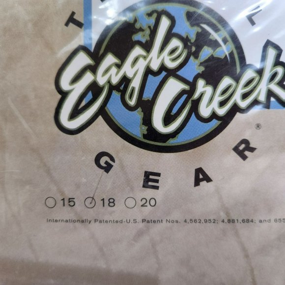 Brand New in Pkg. EAGLE CREEK TRAVEL GEAR Pack-It Garment Folder 18 Black Mesh - Picture 13 of 13
